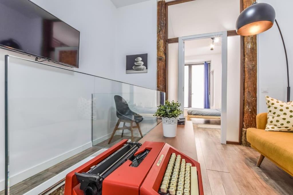 Апартаменты Unique Flat La Latina * Billiard & Darts Мадрид Экстерьер фото